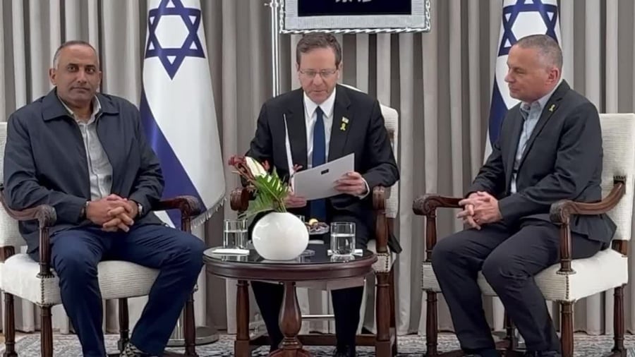 הרצוג עם יזהר שי ודדי שמחי