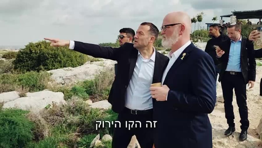 WhatsApp Video 2025-02-19 at 16.49.10