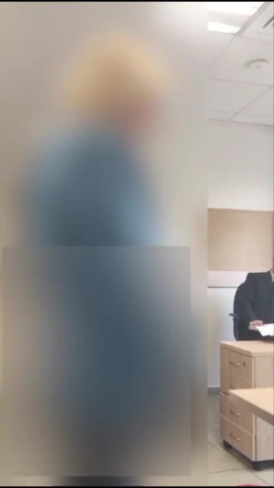 WhatsApp Video 2025-04-09 at 15.25.04