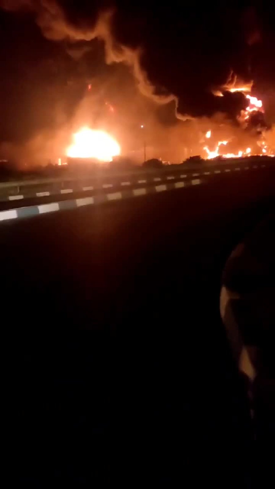 WhatsApp Video 2025-06-14 at 23.56.25