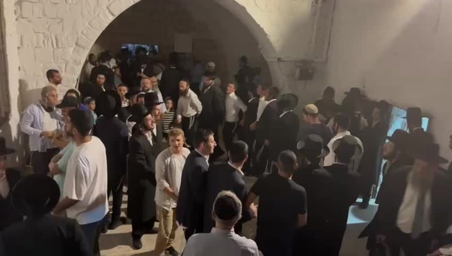 ריקודים בקבר יוסף