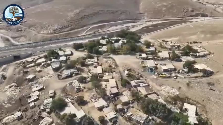 חאן אל אחמר – רחפן רגבים