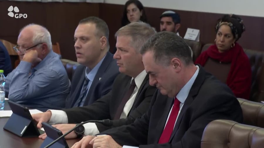 נתניהו בישיבת הממשלה 23.11 (צילום: רועי אברהם/ לע״מ)
