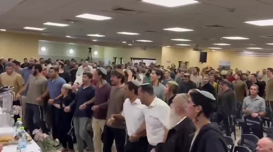 אלון מורה