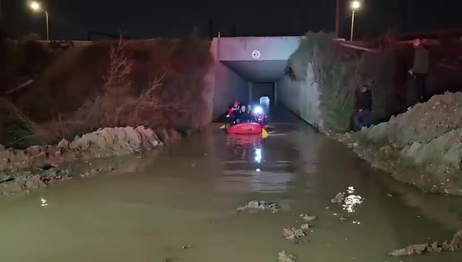 חילוץ רכב כביש 1