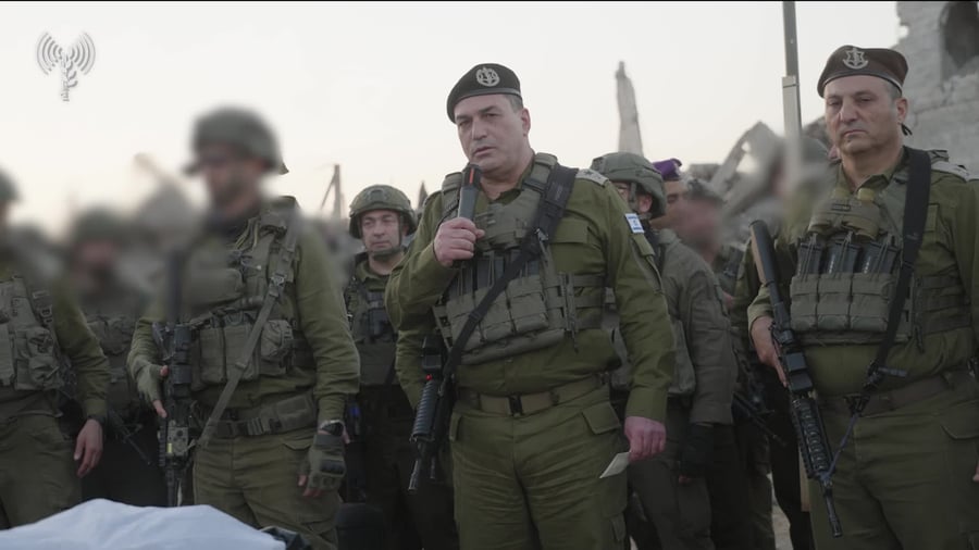 הרמטכ"ל ליד קברו של רן גאוילי