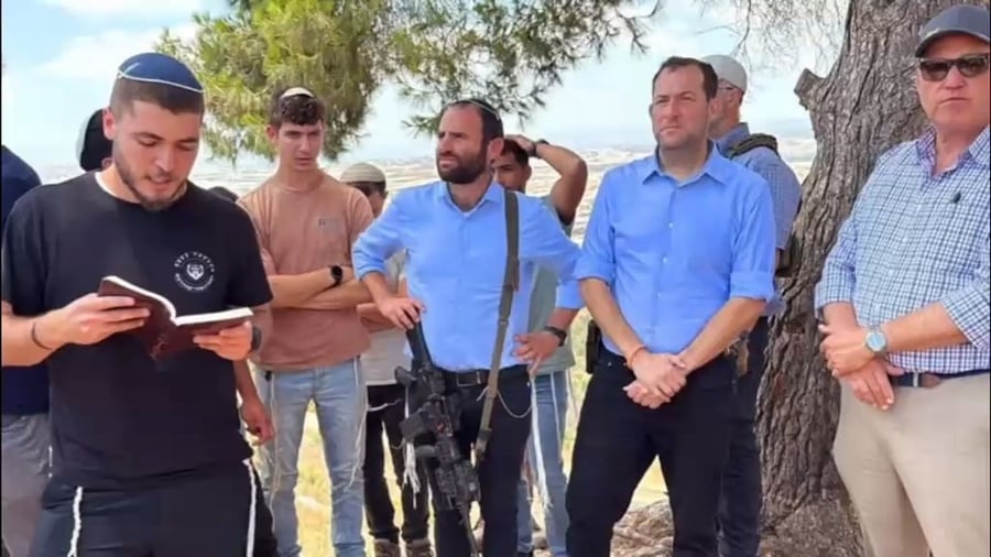 ישיבת גנים הגיעה לראשונה למקום וסיימה מסכת