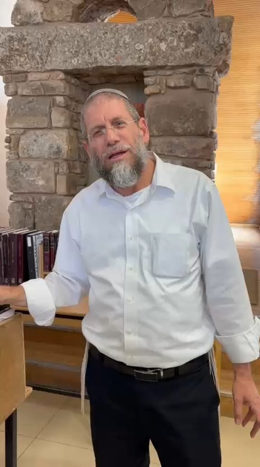הרב יהושע ון דייק