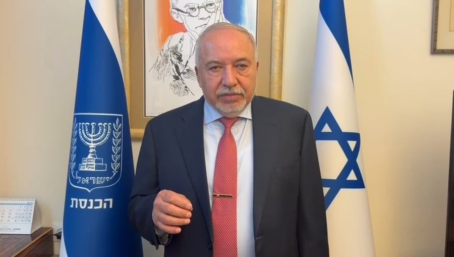 ליברמן לועג לגולן