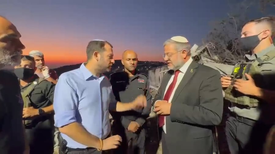 סקירה בחוות גלעד
