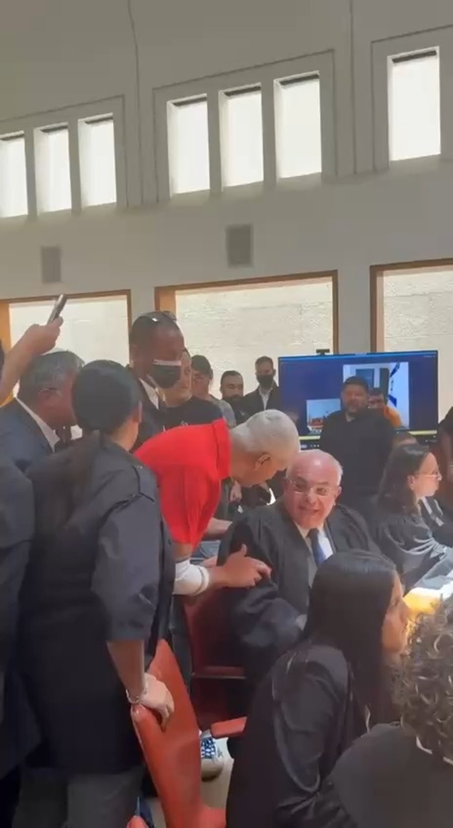 העימות בן נציג אונר"א לבין השר בן גביר וטלי גוטליב