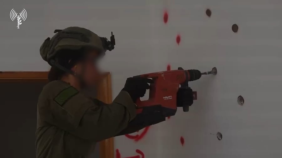 הריסת בית המחבל בכפר תל