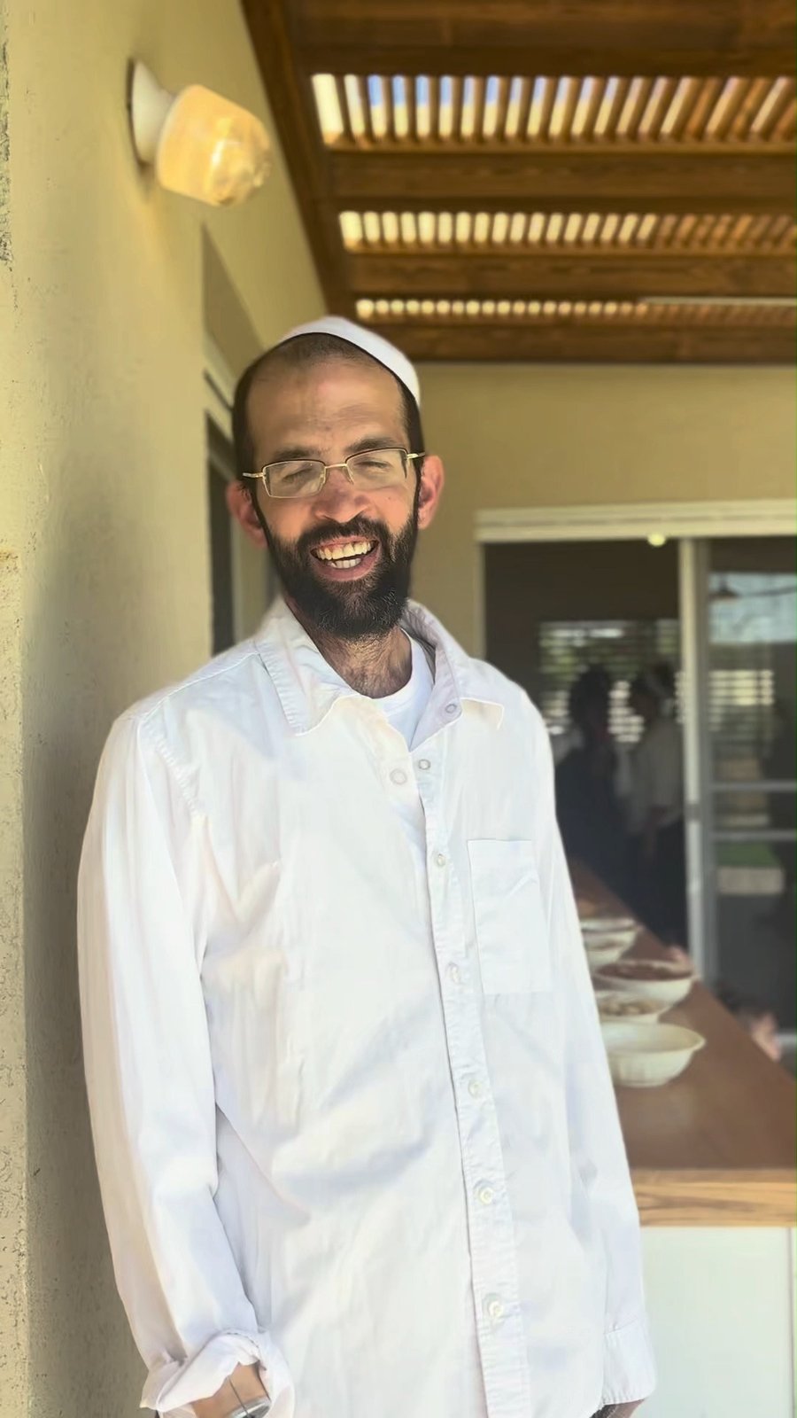 משפחת שינדלר חוזרת הביתה