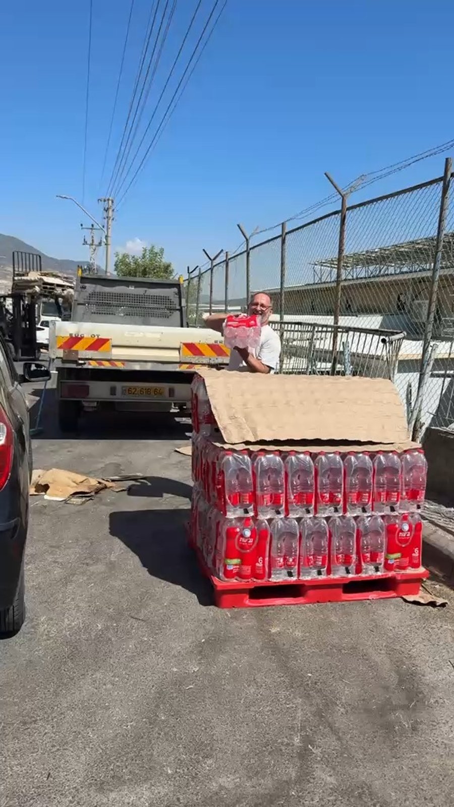 העברת מים אל בתי הספר