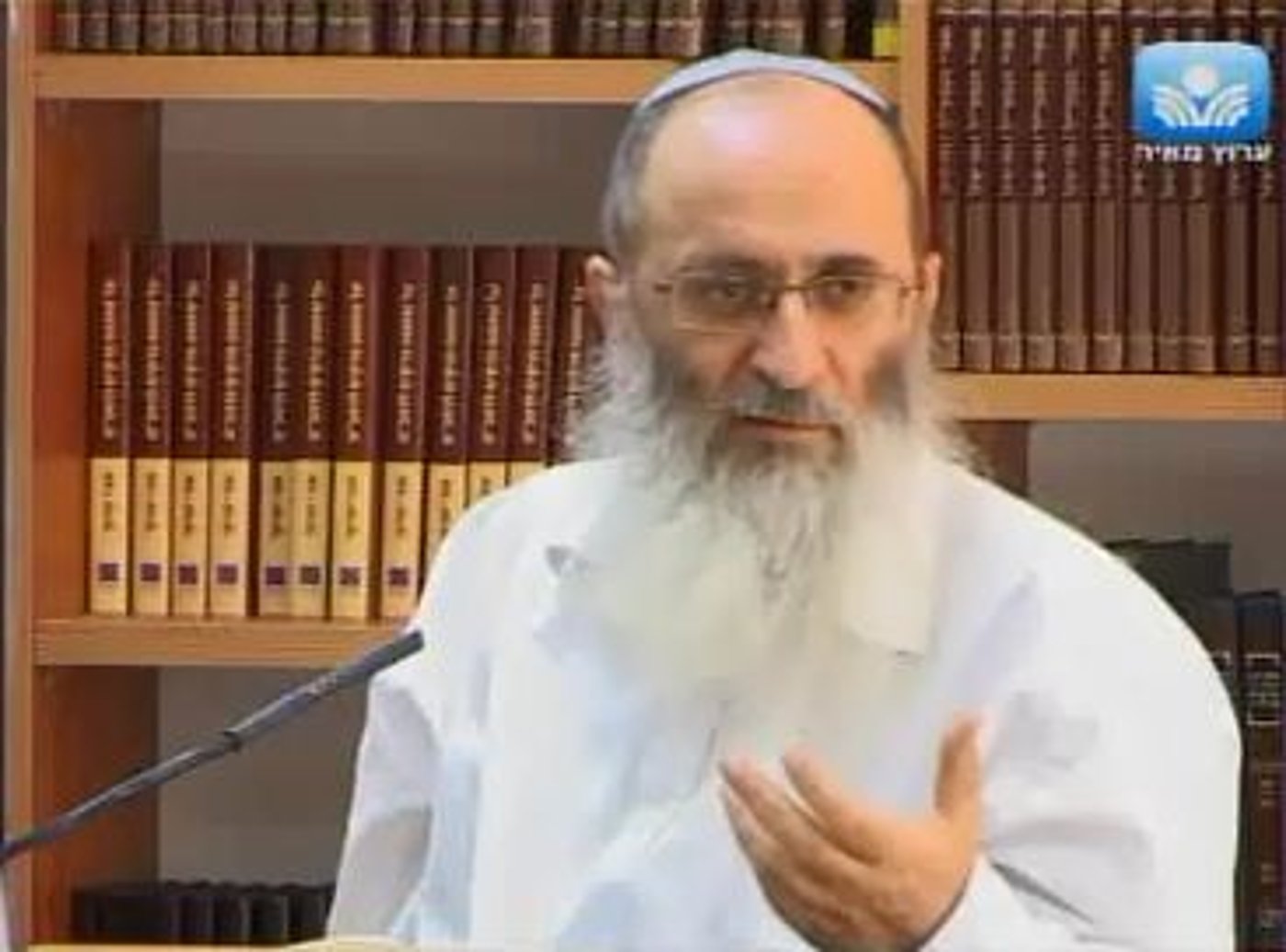 הרב שרקי לסרוגים: אפשר לבחור שני רבנים ציוניים