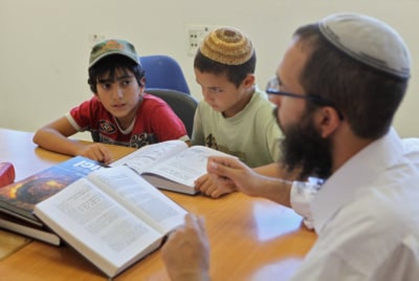 מצטייני החינוך הדתי: בתי ספר שלא מסננים תלמידים