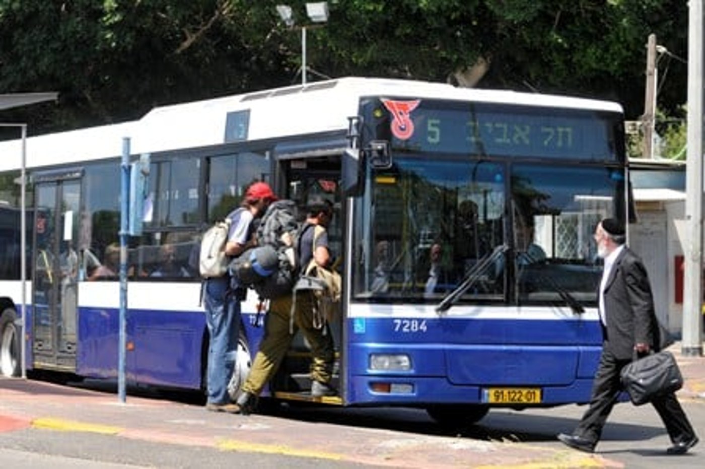 ועדת הכלכלה: אסור לעיריית תל אביב להפעיל אוטובוסים בשבת
