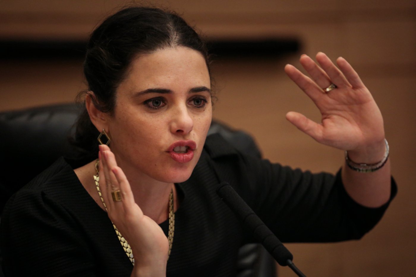 שקד צעקה על דרעי: "אתה חוצפן. אני מצפה שתתנצל"