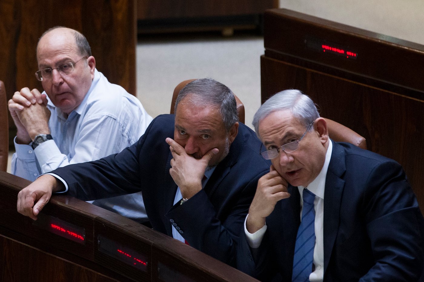 מילה זו כבר לא מילה. על הזיגזג של ליברמן