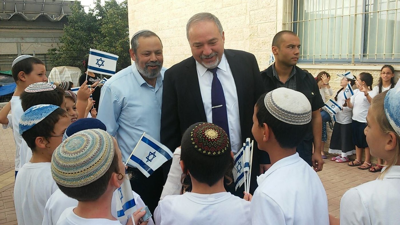 נתניהו ובנט פתחו את שנת הלימודים בטמרה