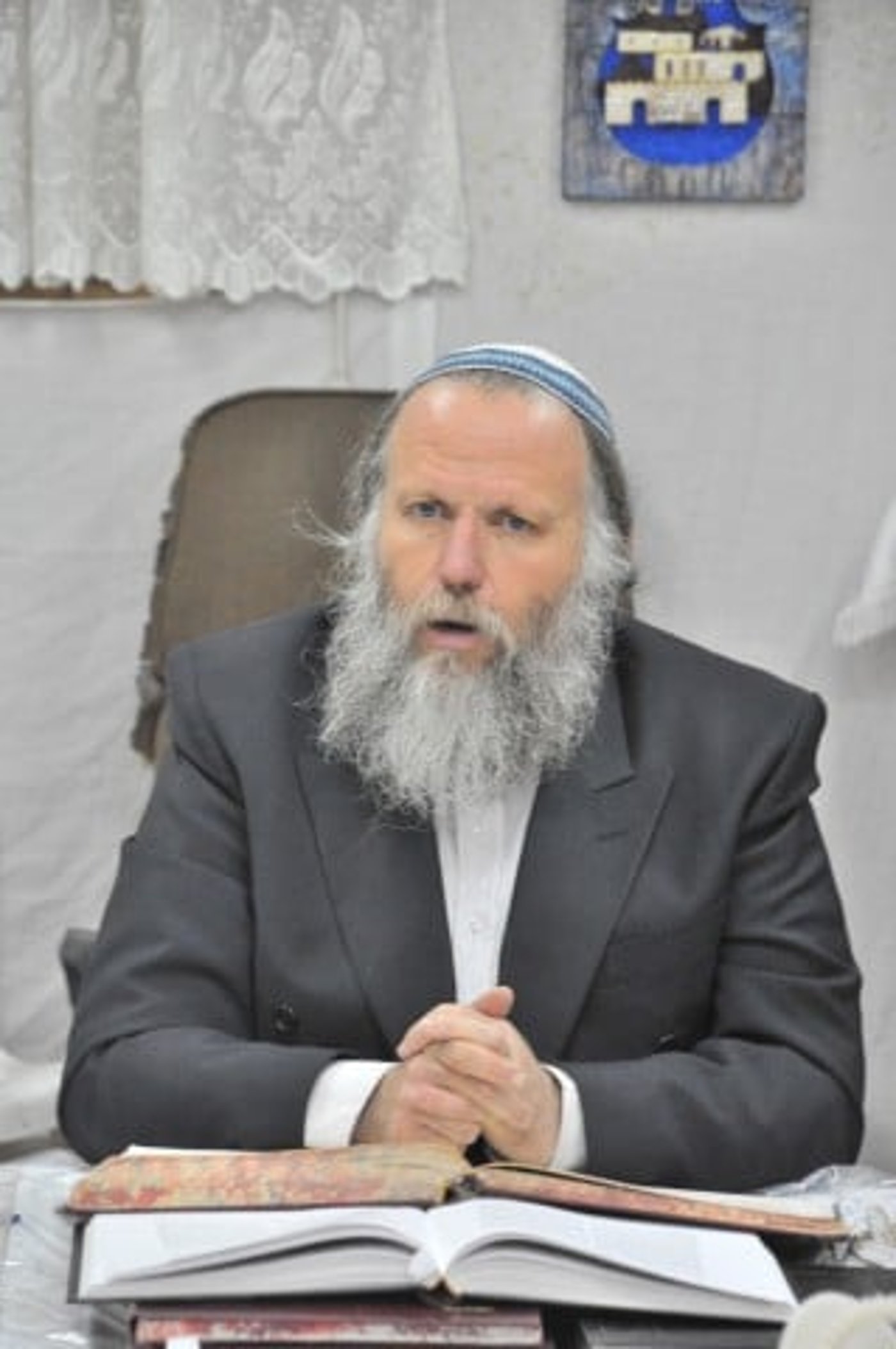 התפללו לרפואתו: הרב יהושע שמידט אושפז בביה"ח