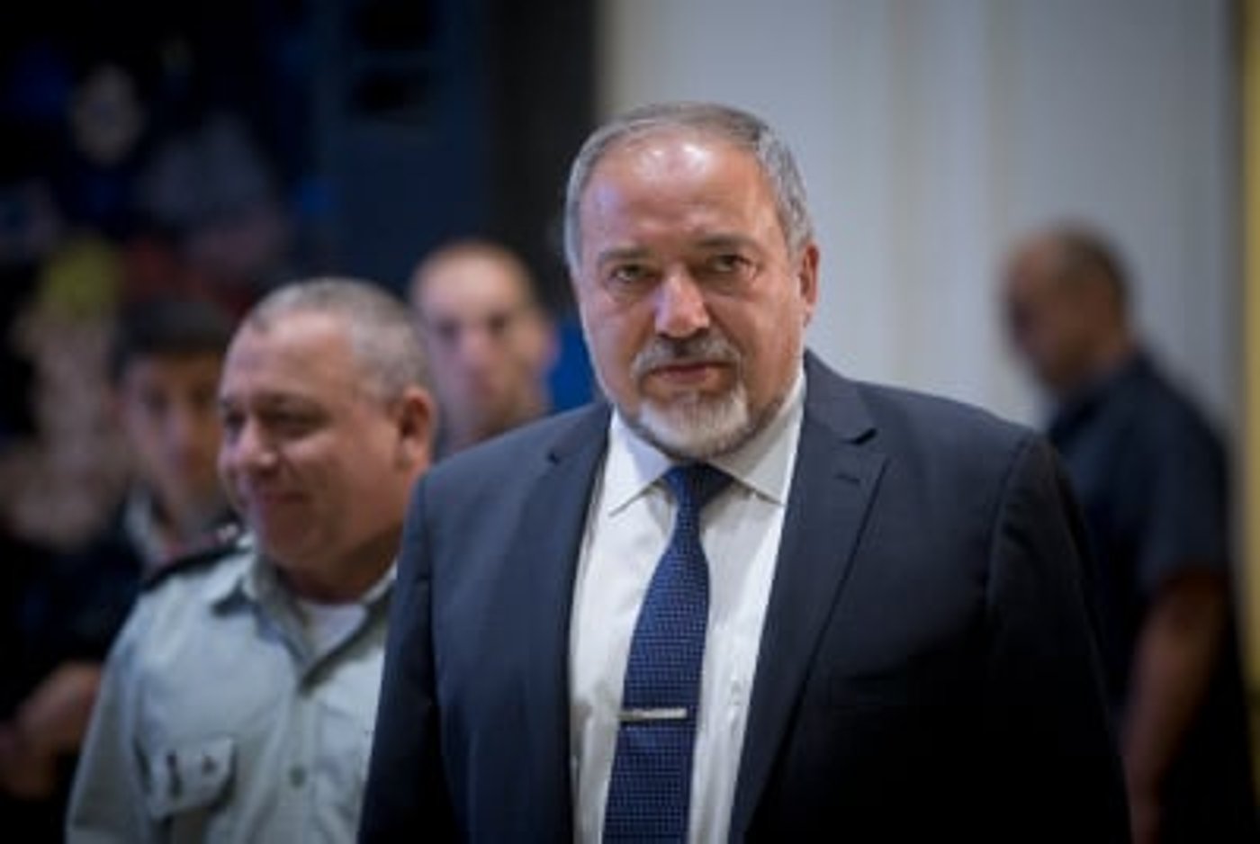 "אעמוד לצידו גם אם יתברר שהוא טעה"