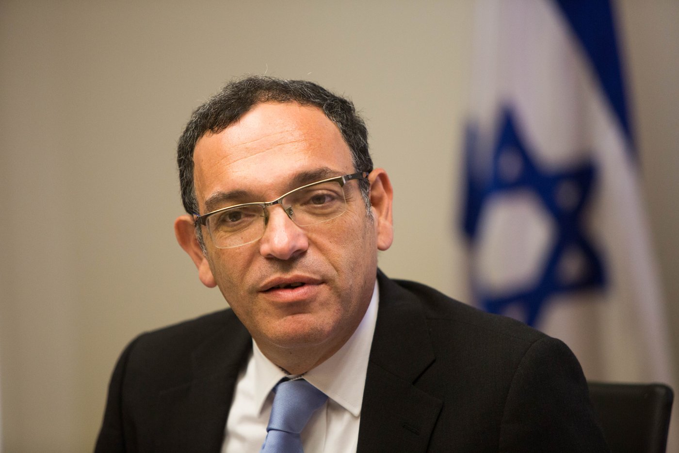 הרב שי פירון במכתב גלוי לדודי אמסלם