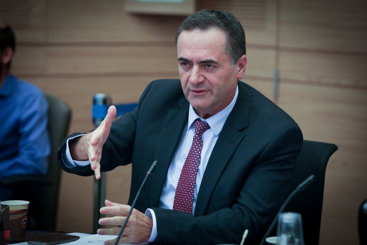השרים אישרו: אלו המשרות להם יקצצו את השכר
