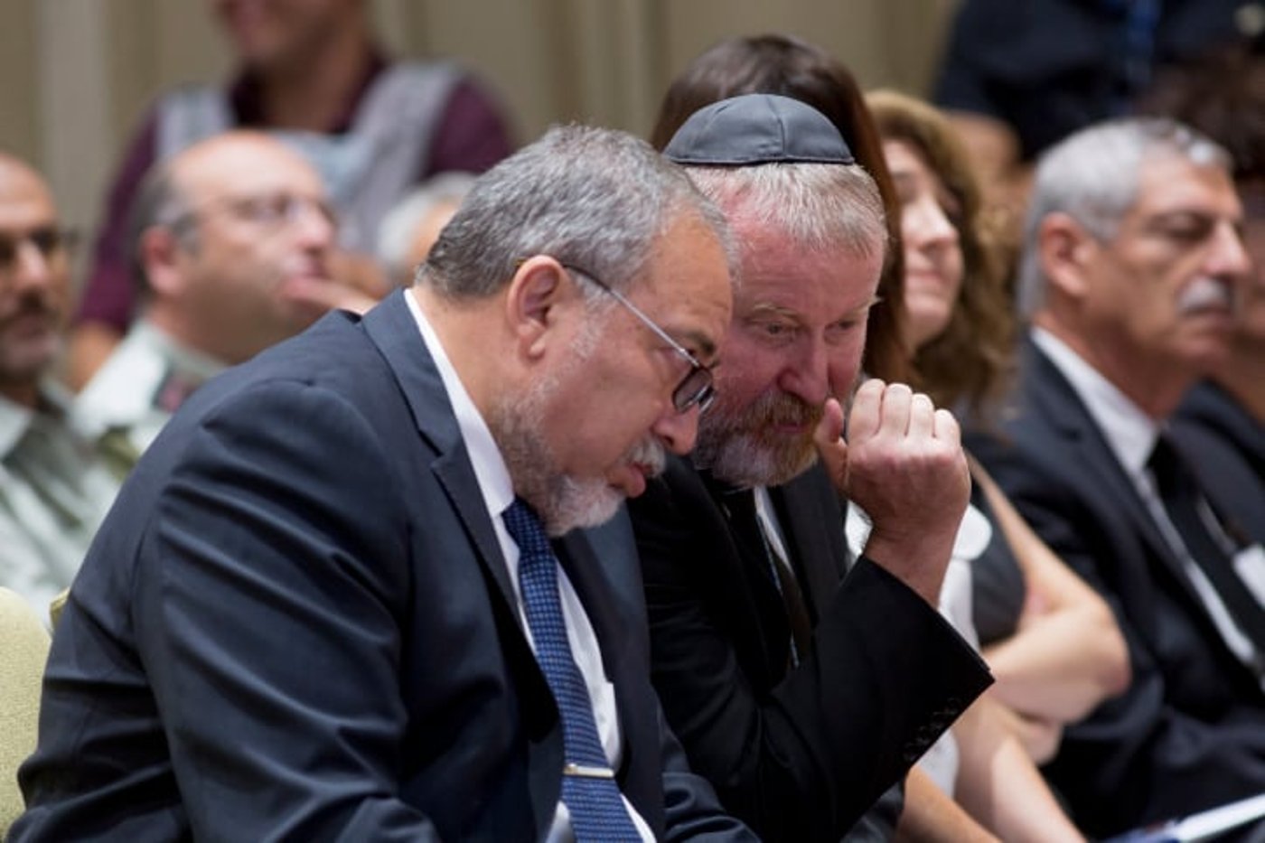 "לא בסמכותך לערוך שימוע לראשי המכינה בעלי"