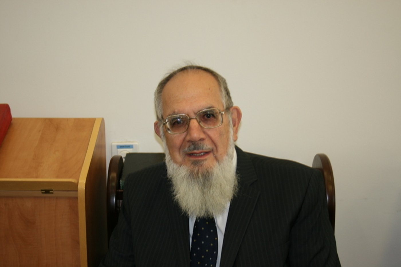 ראש ישיבת מעלה אדומים הרב נחום רבינוביץ' נפטר