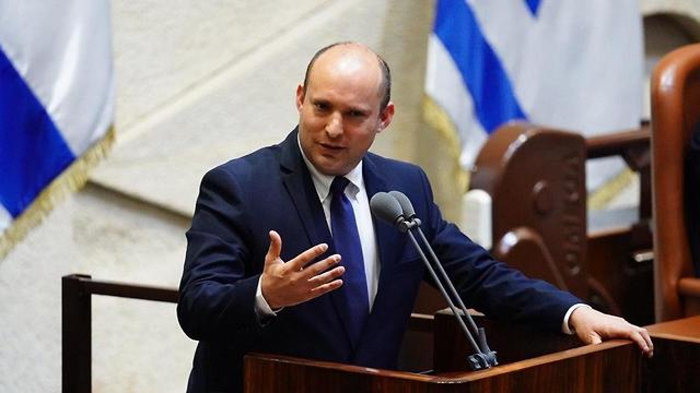 בנט קורא ללפיד להתנער: זו קריאה לאנרכיה, תמחק את זה