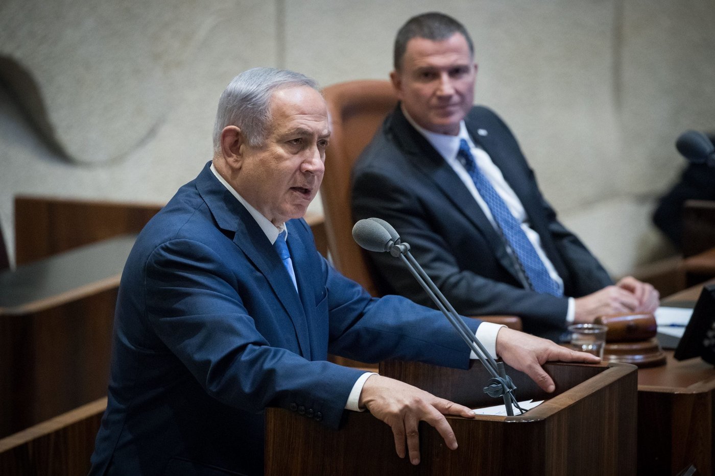 לפיד: "הראש שלך במקום אחר", נתניהו: "דיקטטור"