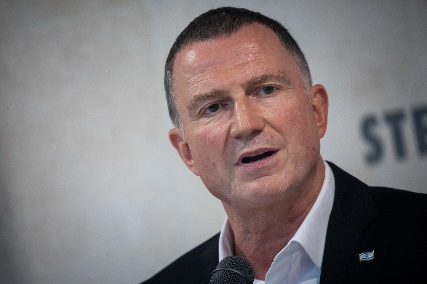 אדלשטיין תוקף את גנץ: "ככה נסיים עם אוסלו ג' "