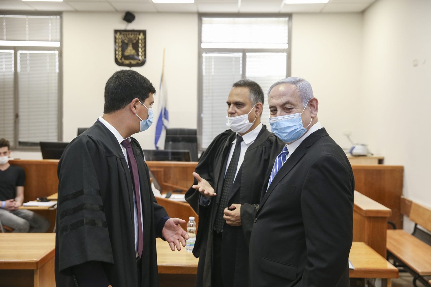 השופטים יפרסמו תמצית מהפגישה על תיק 4000