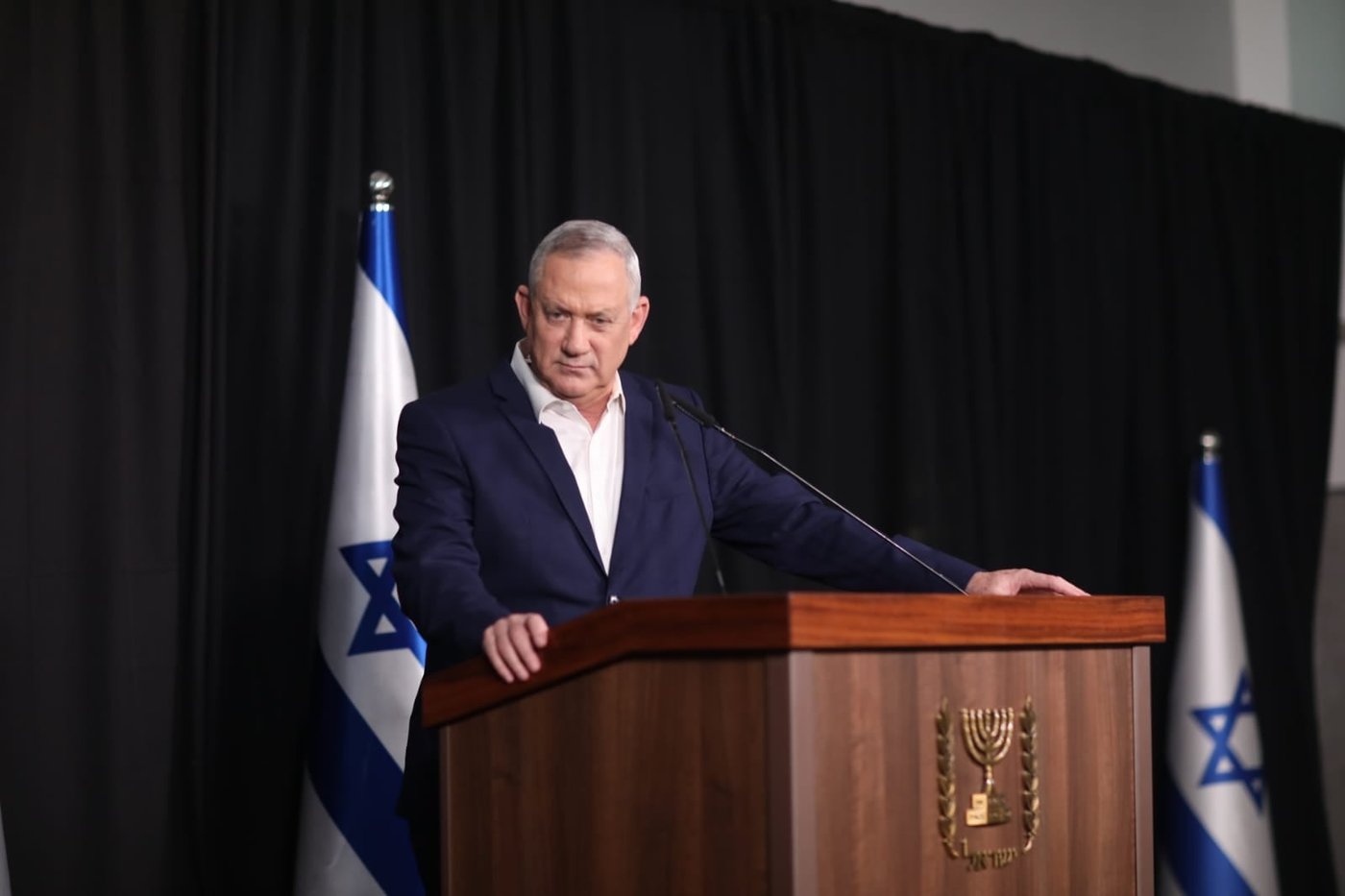 גנץ: "פניתי ליועמ"ש לבחון את כשירותו של נתניהו"