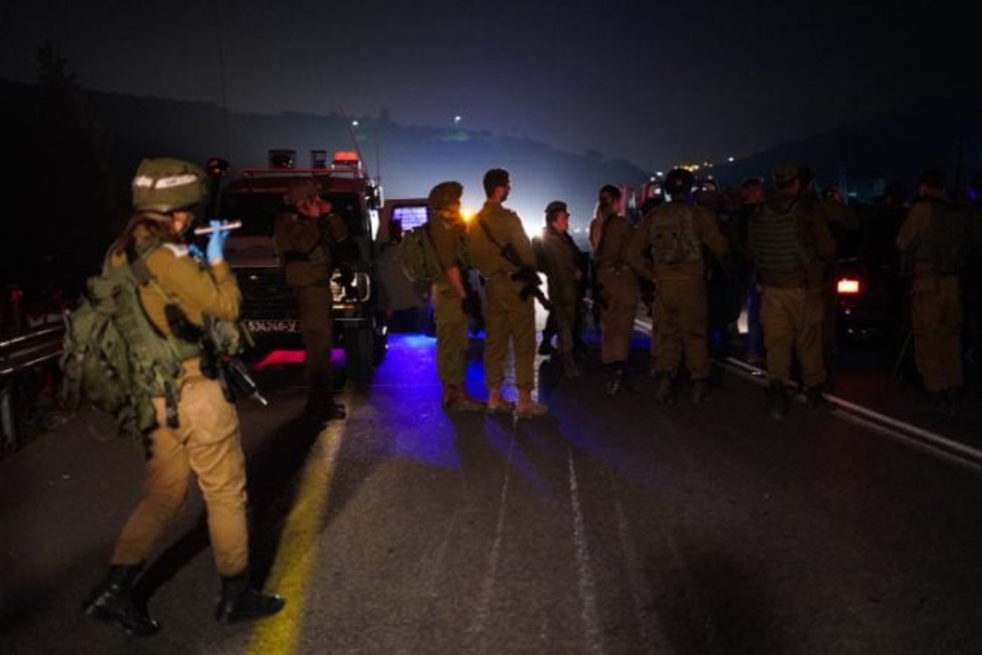 כוחות משטרה בזירת פיגוע הירי בשומרון