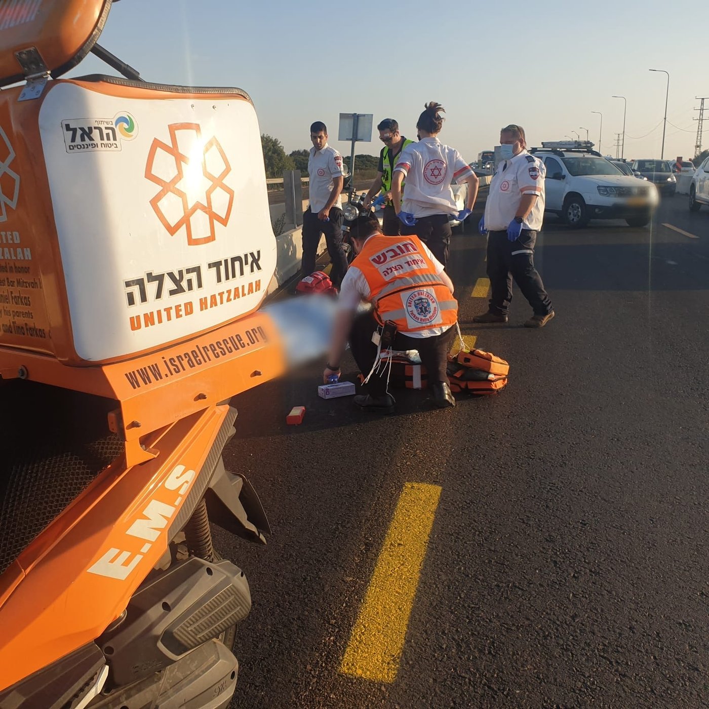 כביש החוף: הולך רגל כבן 50 נהרג מפגיעת משאית
