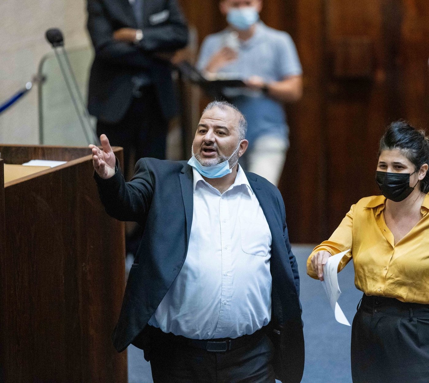 השכל ועבאס