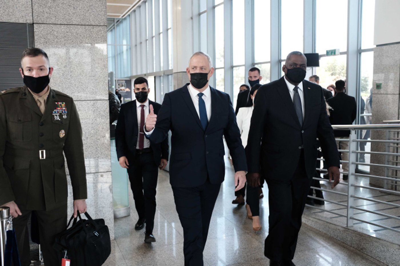 גנץ צפוי לדון בארה"ב על אפשרות של תקיפה באיראן