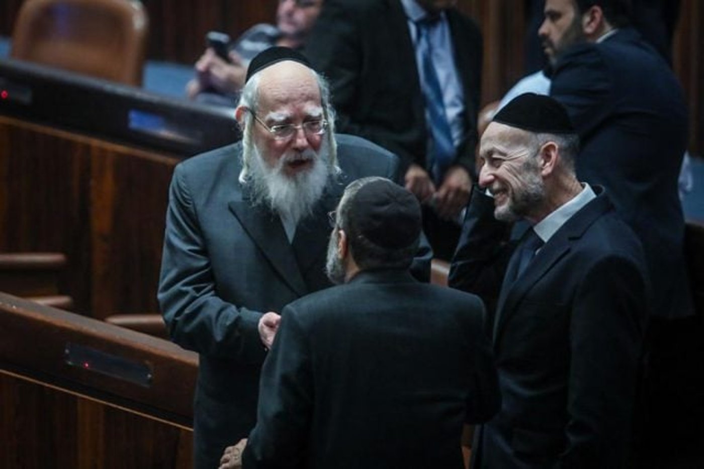 אייכלר טסלר ומקלב (חיים גולדברג)