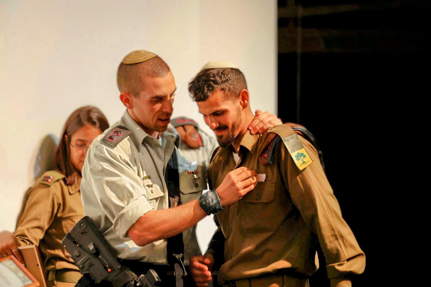 לוחמי סיירת גולני סיימו מסלול: "חיבור עמוק לעם"