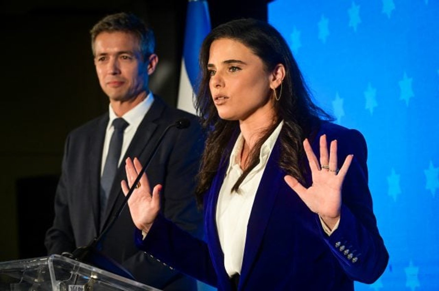 זקוקים למתן כהנא. ראשי הרוח הציונית שקד והנדל