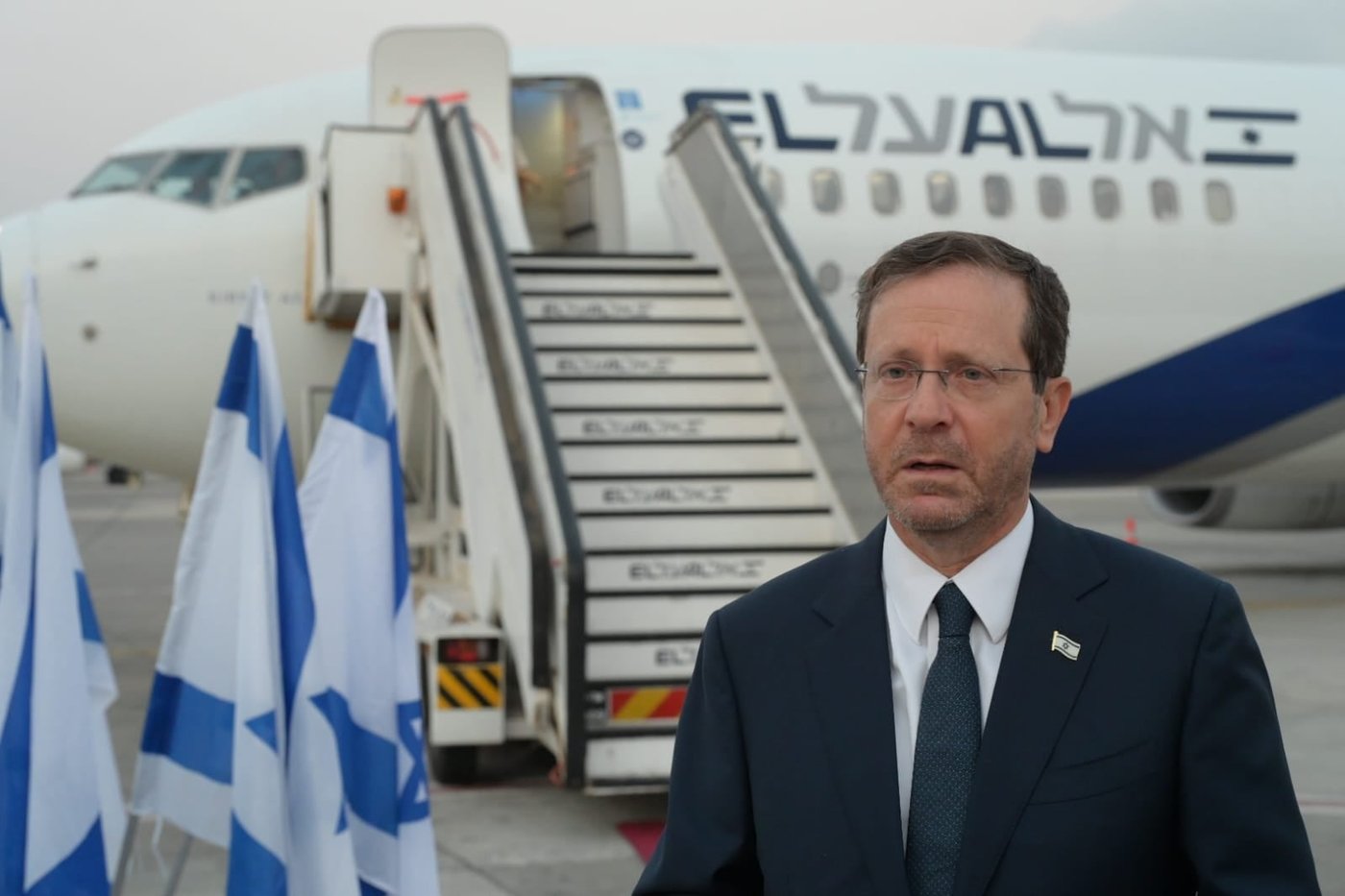 הנשיא הרצוג ורעייתו המריאו לביקור בגרמניה