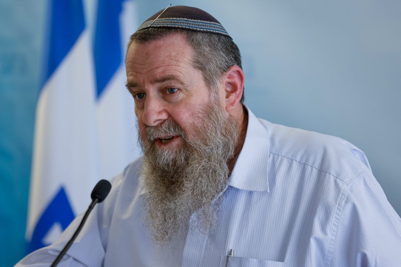 אבי מעוז נגד אמיר אוחנה: התמלאתי בושה וכאב