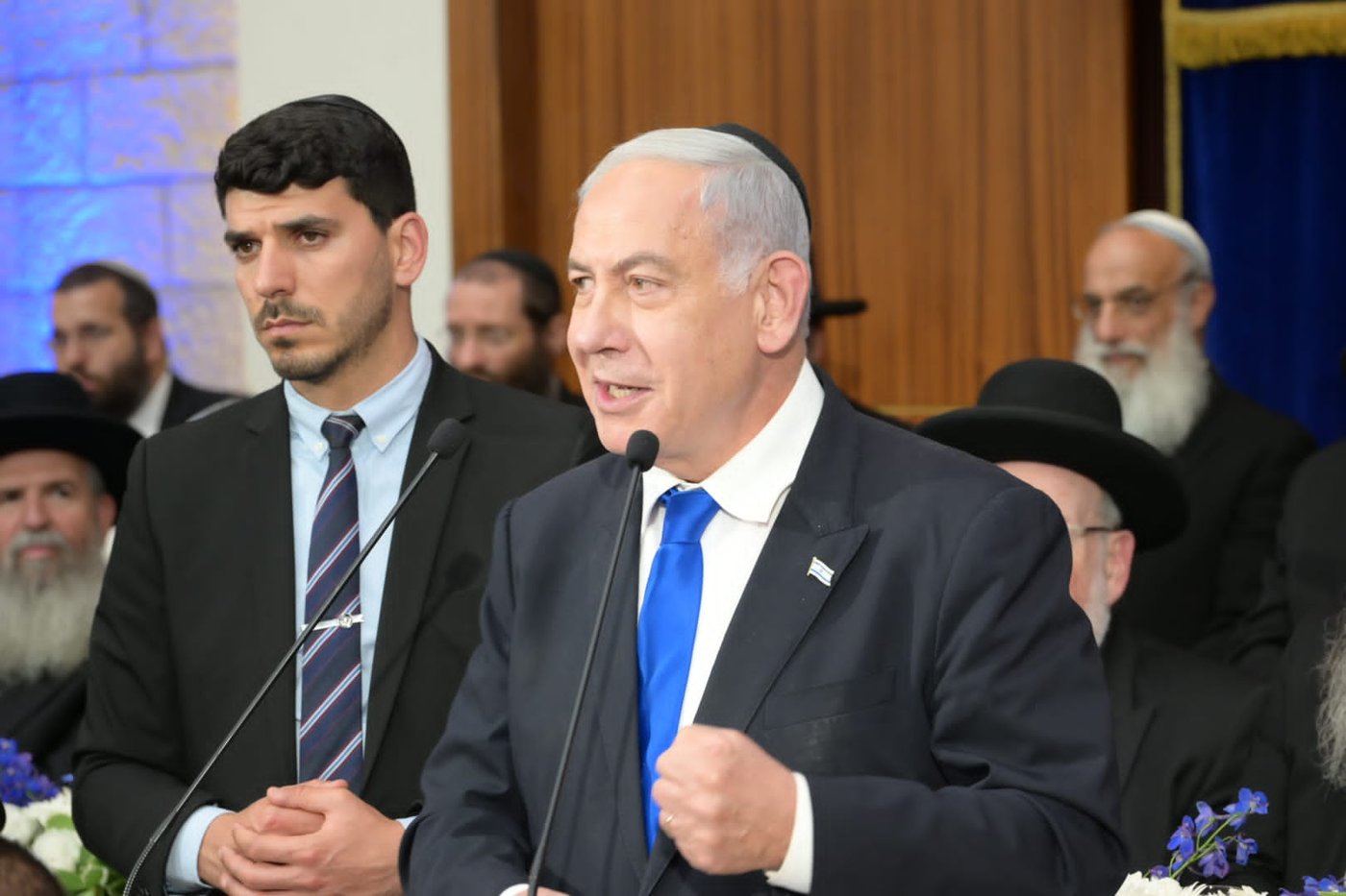 צפו: "נאום העצים" של נתניהו בישיבת 'מרכז הרב'