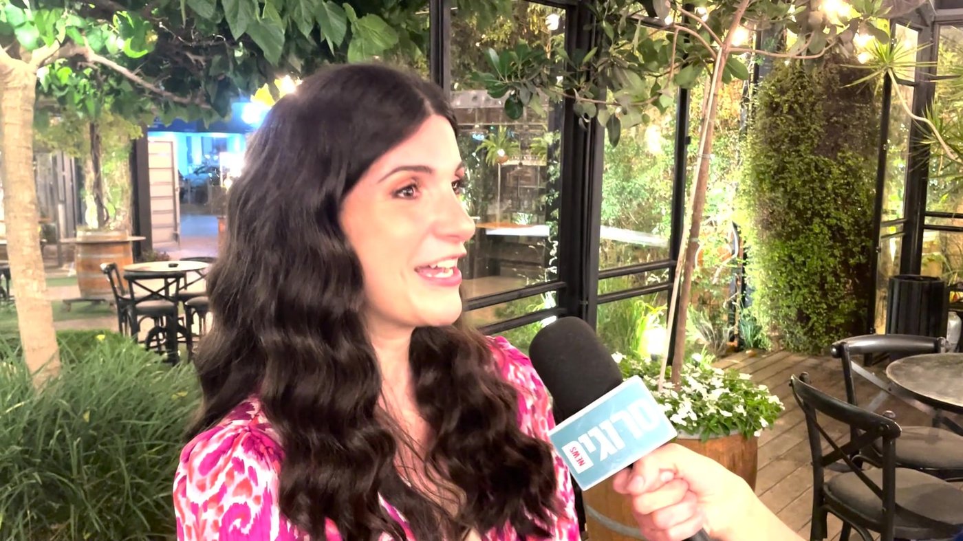 תושבות פריז לסרוגים: "המשטרה מפחדת"
