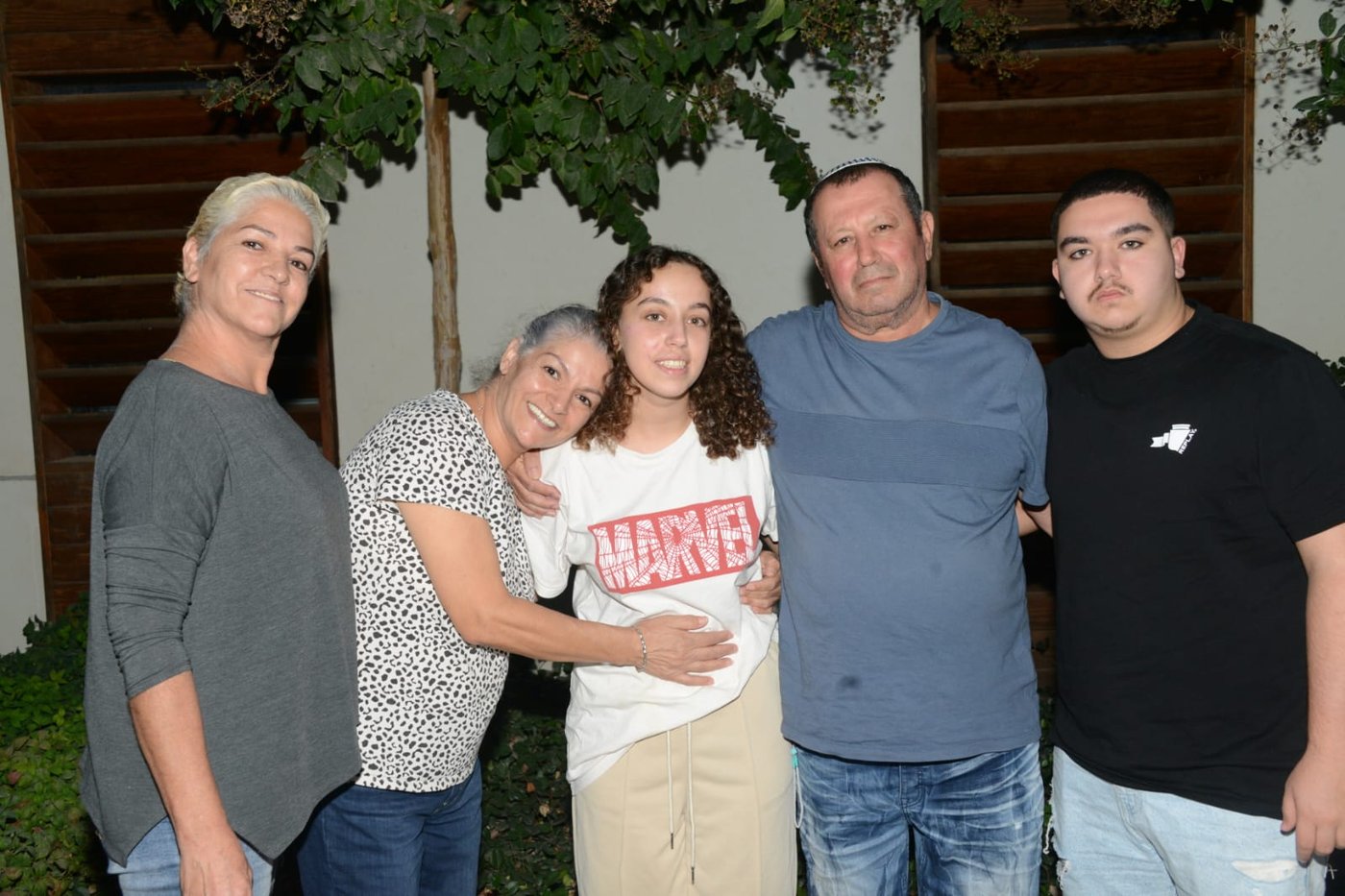 במחשב בשיפא נמצאה תמונת חיילת לפני שנחטפה