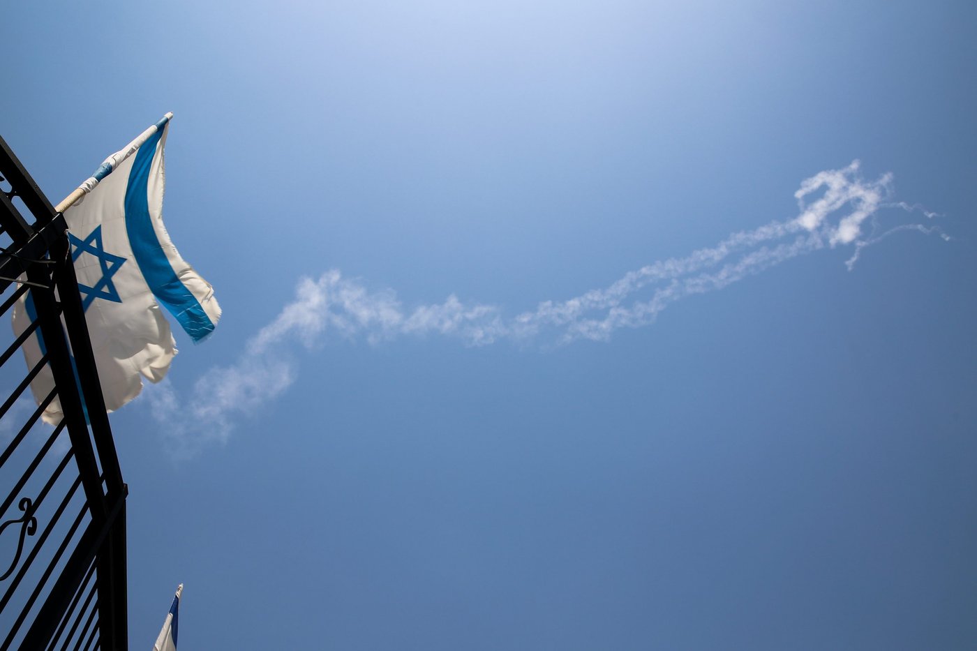 דיווח בסוריה: ישראל תקפה מבנה סמוך לשגרירות איראן
