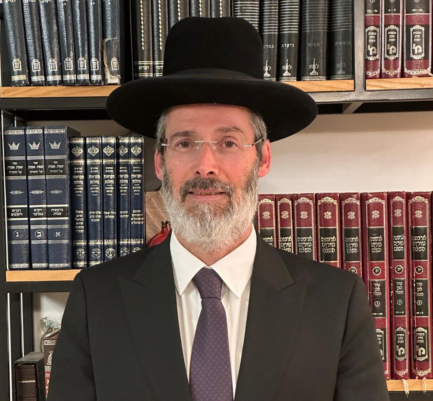 סביבת הרב כהנא: "החלטת הוועדה שרירה וקיימת"