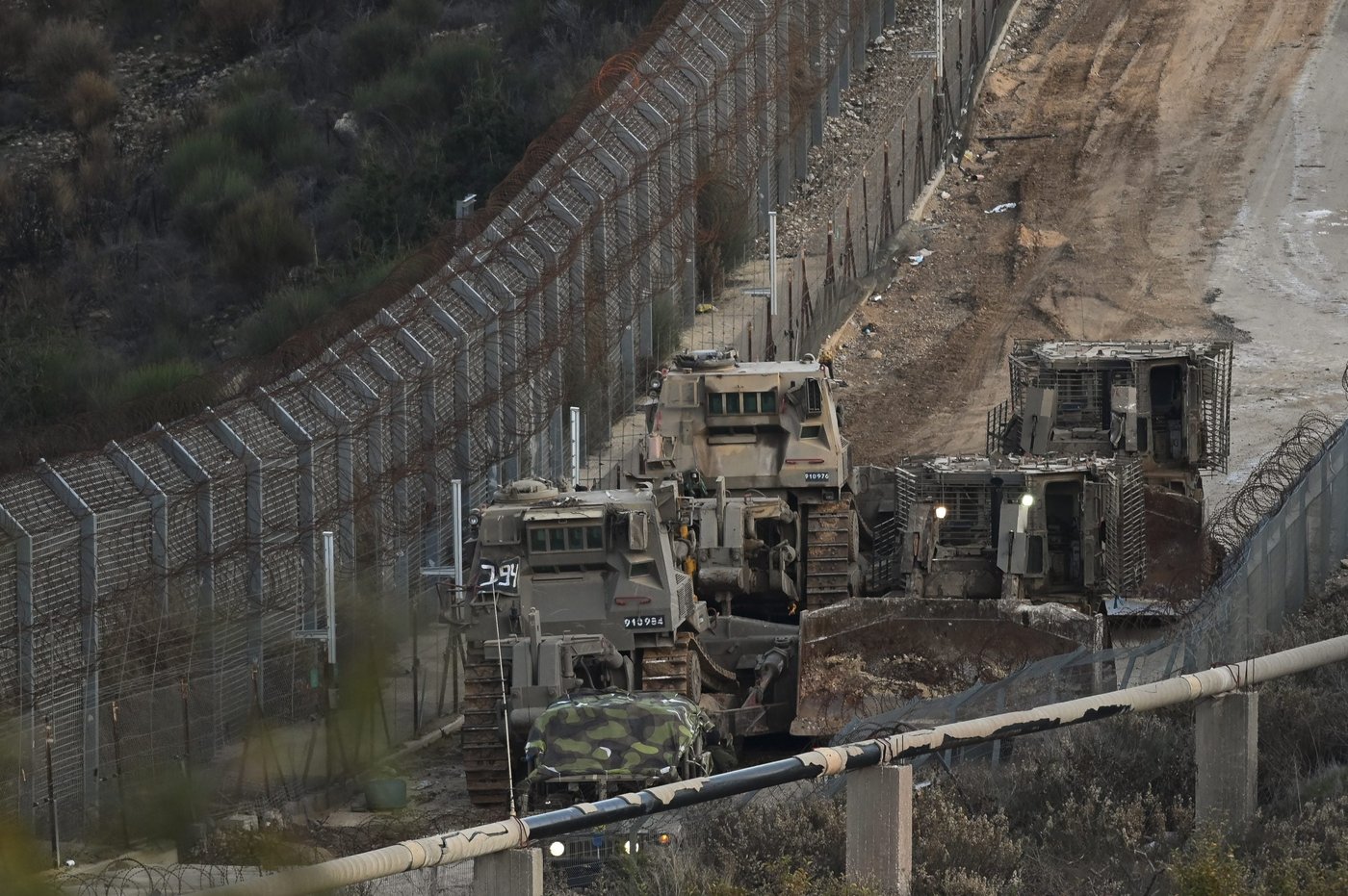 סער בתדרוך לכתבים זרים: "הכיבוש האיראני בסוריה נגמר"